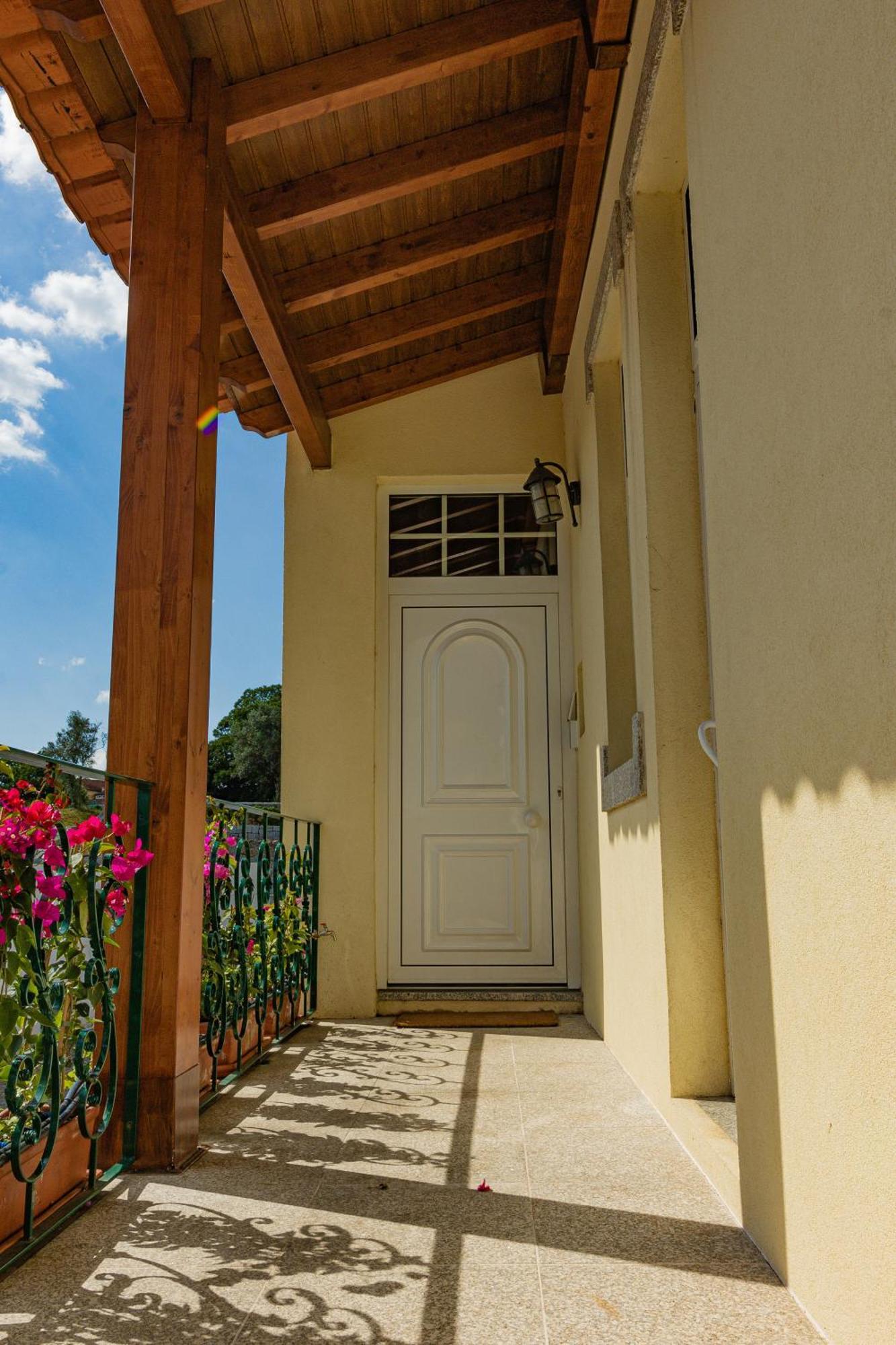 Apartamento Cava Do Viriato Deluxe Viseu Eksteriør bilde